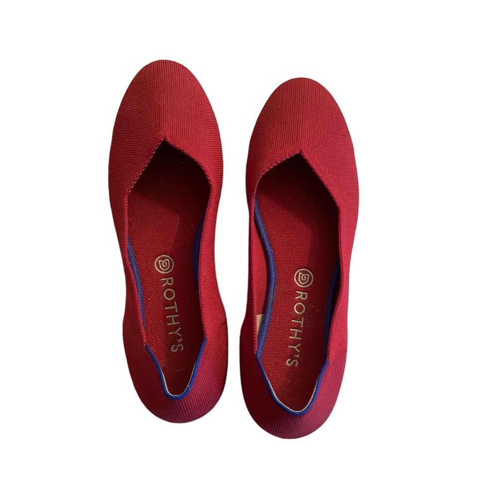 Red Rothy’s round toe size 11